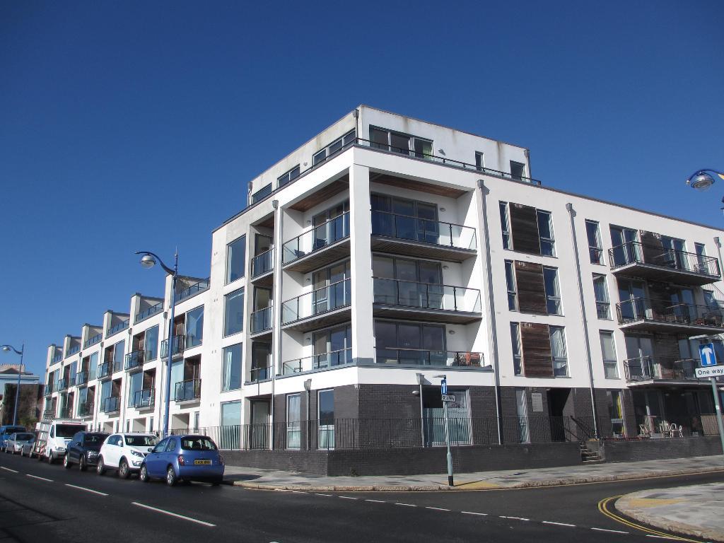 <c:out value='Brittany Street, Millbay, Plymouth, Devon, PL1 3FN'/>